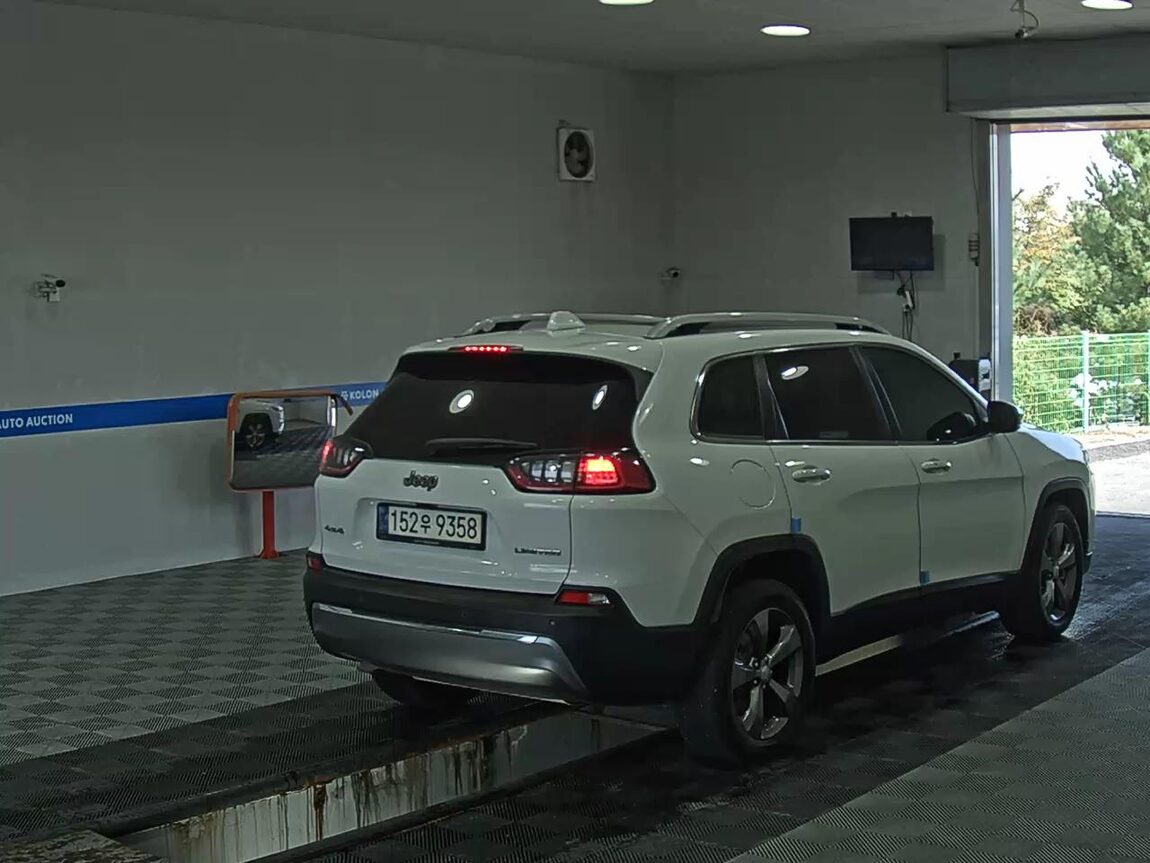 JEEP CHEROKEE (KL) 2.4 AWD LIMITED 2021 - zdjęcie 5
