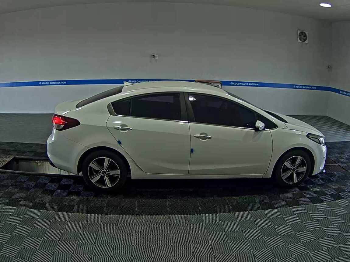 KIA THE NEW K3 1.6 GDI PRESTIGE 2016 - zdjęcie 4