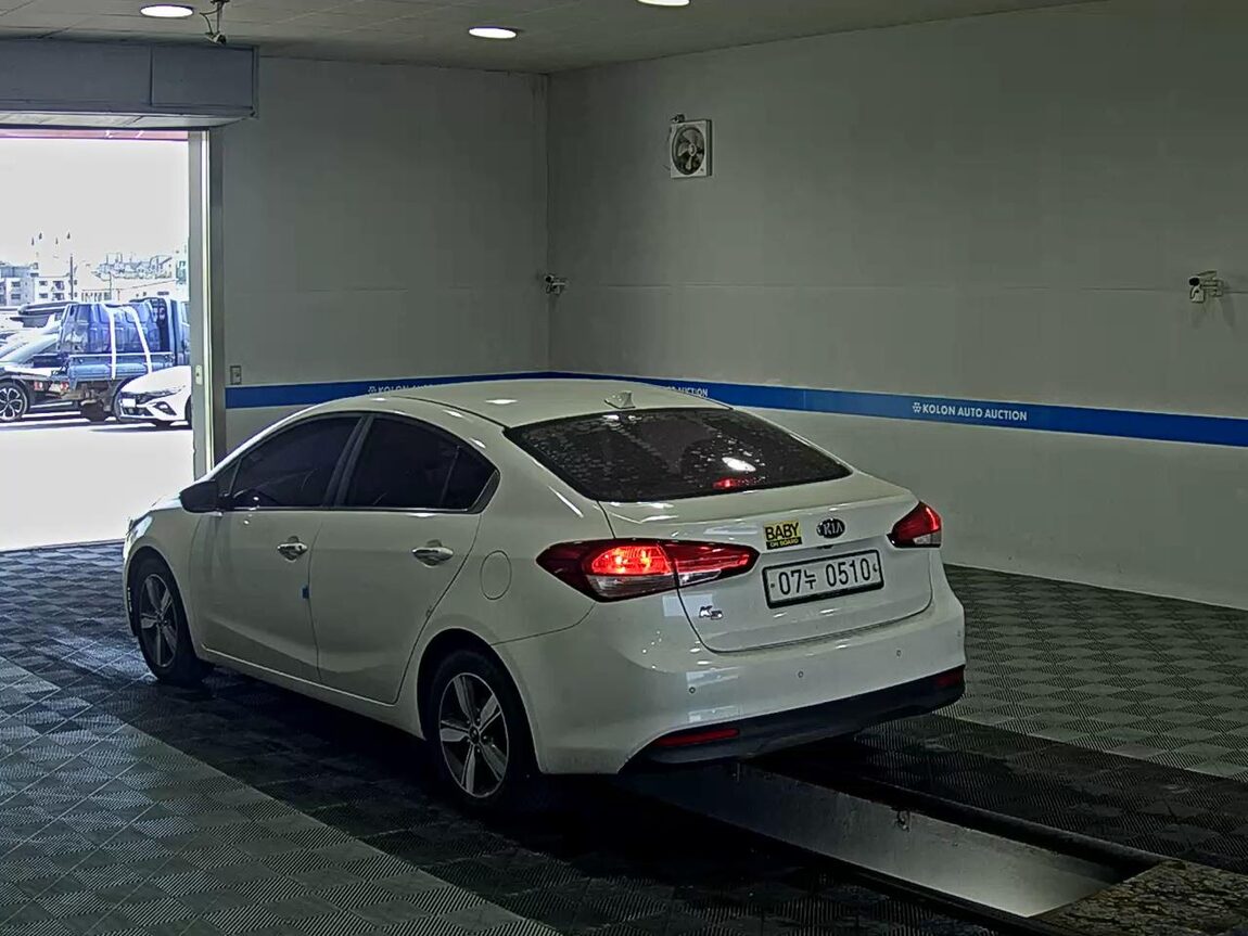 KIA THE NEW K3 1.6 GDI PRESTIGE 2016 - zdjęcie 6