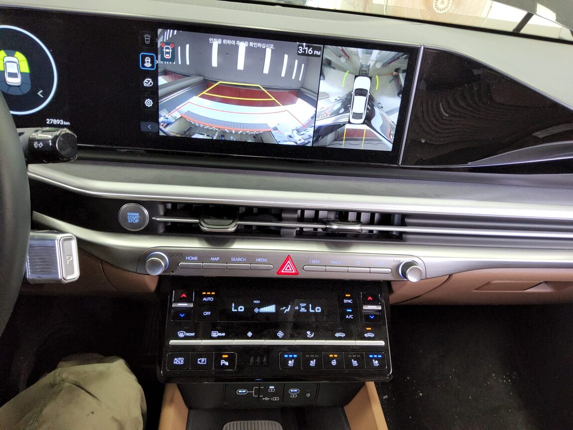 HYUNDAI THE ALL NEW GRANDEUR GASOLINE 2.5 PREMIUM 2023 - zdjęcie 18