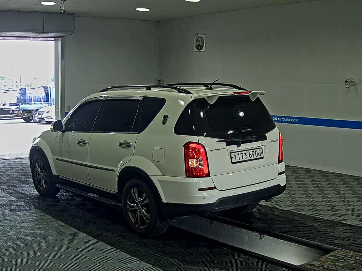 KG MOBILITY (SSANGYONG) REXTON W 2.0 4WD NOBLESSE 2014 - zdjęcie 6