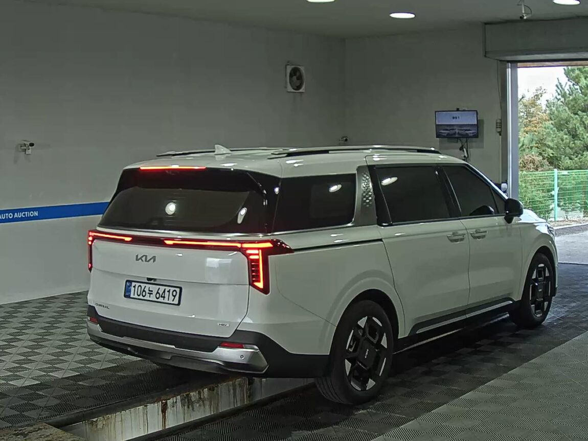 KIA THE NEW CARNIVAL HYBRID (KA4) 1.6 HEV 9-SEATER SIGNATURE 2026 - zdjęcie 5