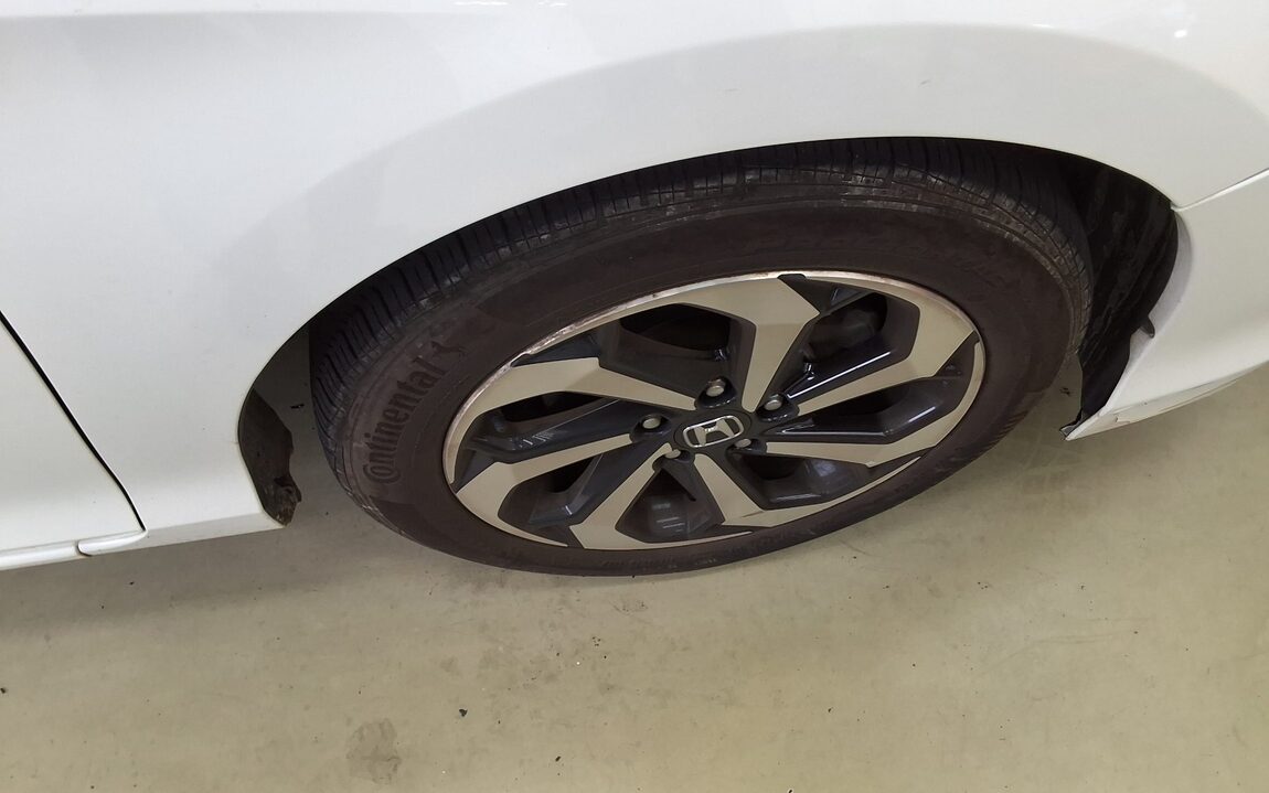 HONDA ACCORD (9TH GEN) 2.4 EX-L 2017 - zdjęcie 26