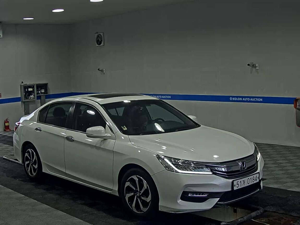 HONDA ACCORD (9TH GEN) 2.4 EX-L 2017 - zdjęcie 3