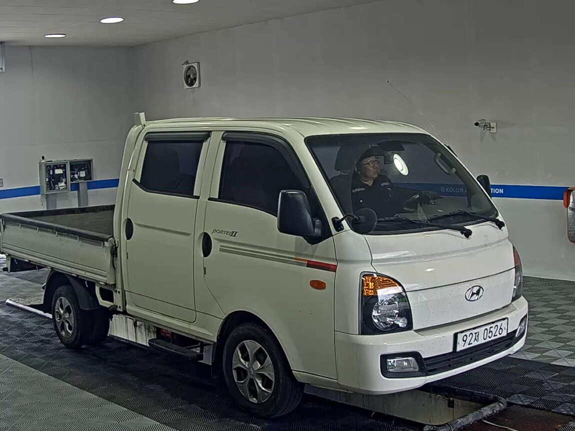 HYUNDAI PORTER II CRDi DOUBLE CAB EXTRA LONG WHEELBASE SMART 2018 - zdjęcie 3