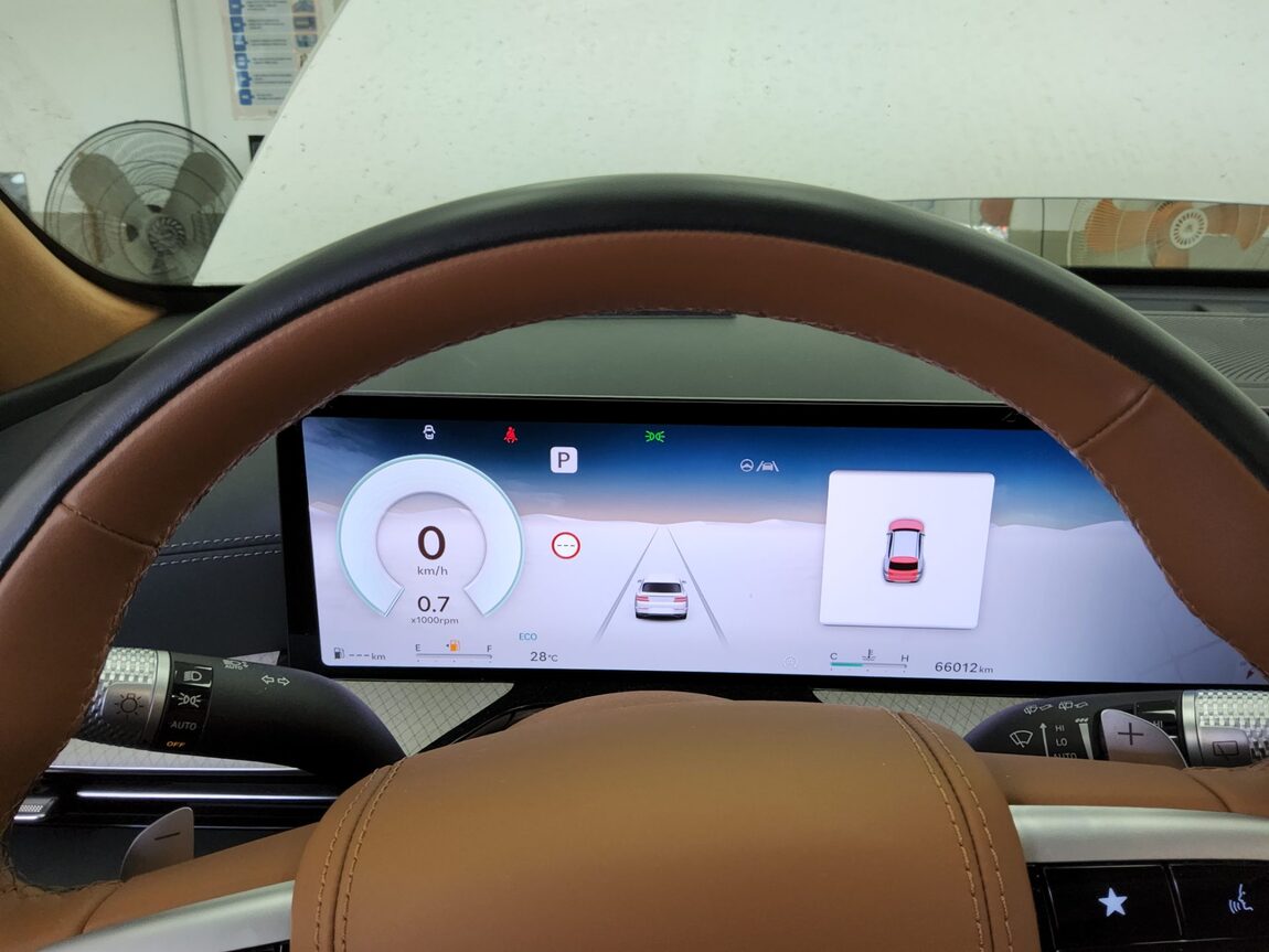 GENESIS NEW GV80 2.5 GASOLINE AWD BASE MODEL 2025 - zdjęcie 9