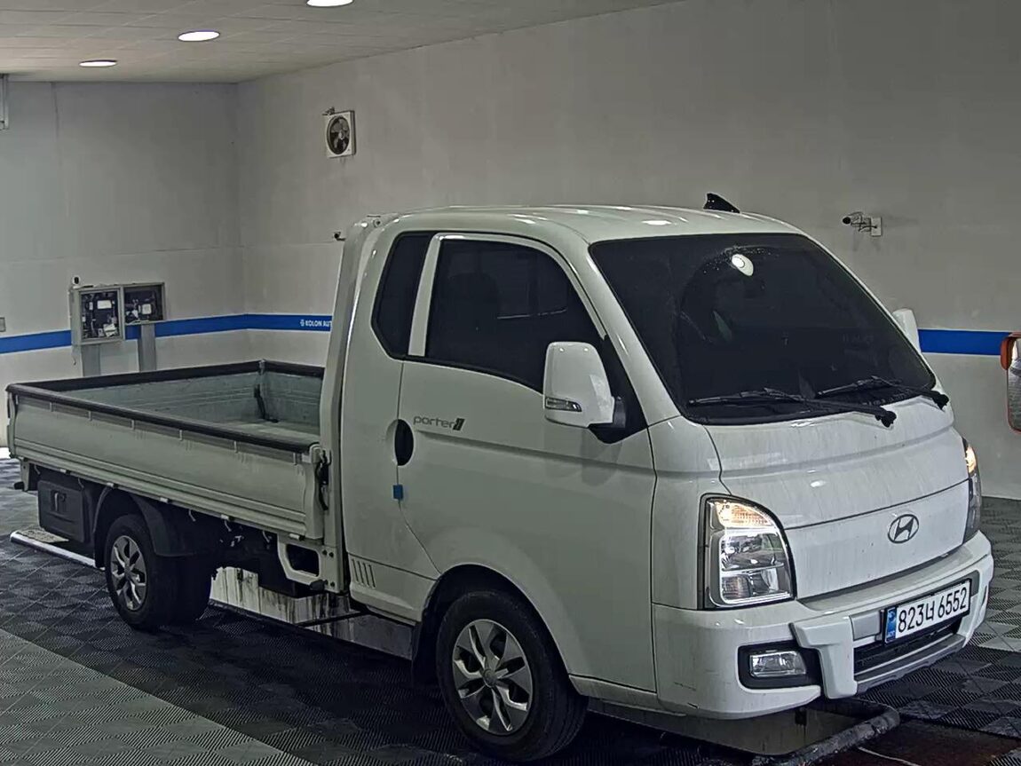HYUNDAI PORTER II LPG SUPER CAB EXTRA LONG WHEELBASE PREMIUM 2024 - zdjęcie 3