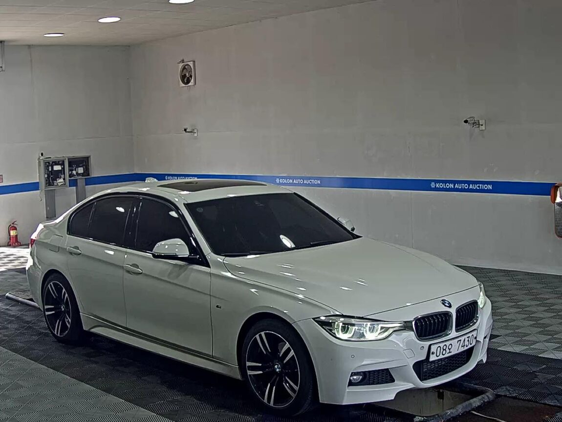 BMW 3 SERIES (6TH GEN) 320d M SPORT 2017 - zdjęcie 3