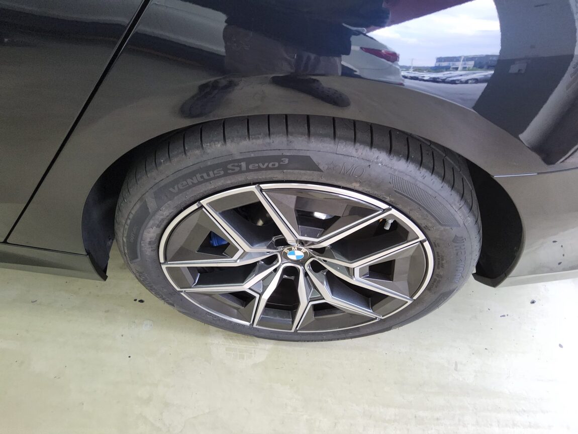 BMW 5 SERIES (8TH GEN) 520i M SPORT PACK 2026 - zdjęcie 28