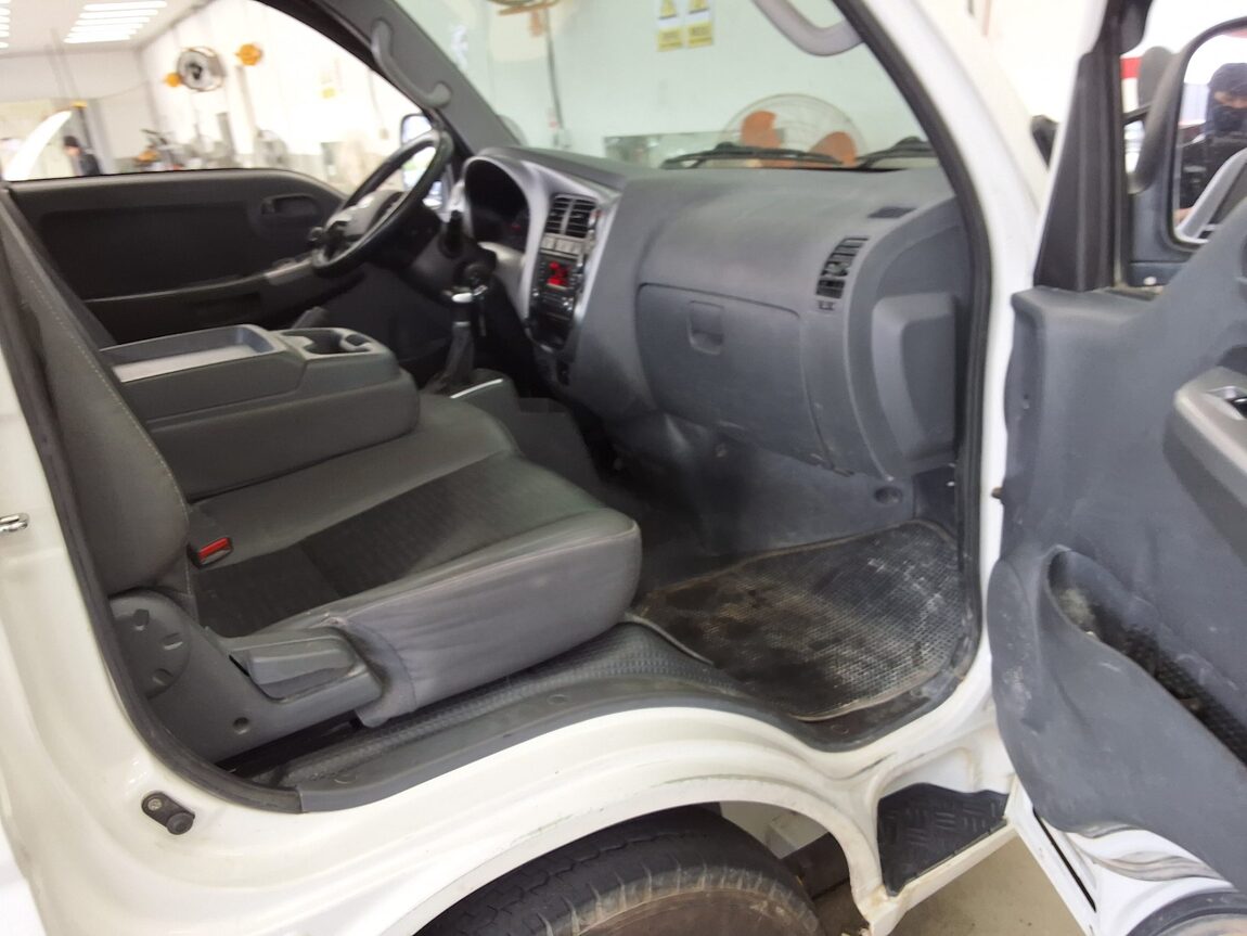 KIA THE NEW BONGO III CARGO 1 TON DOUBLE CAB EXTRA LONG WHEELBASE L 2020 - zdjęcie 14