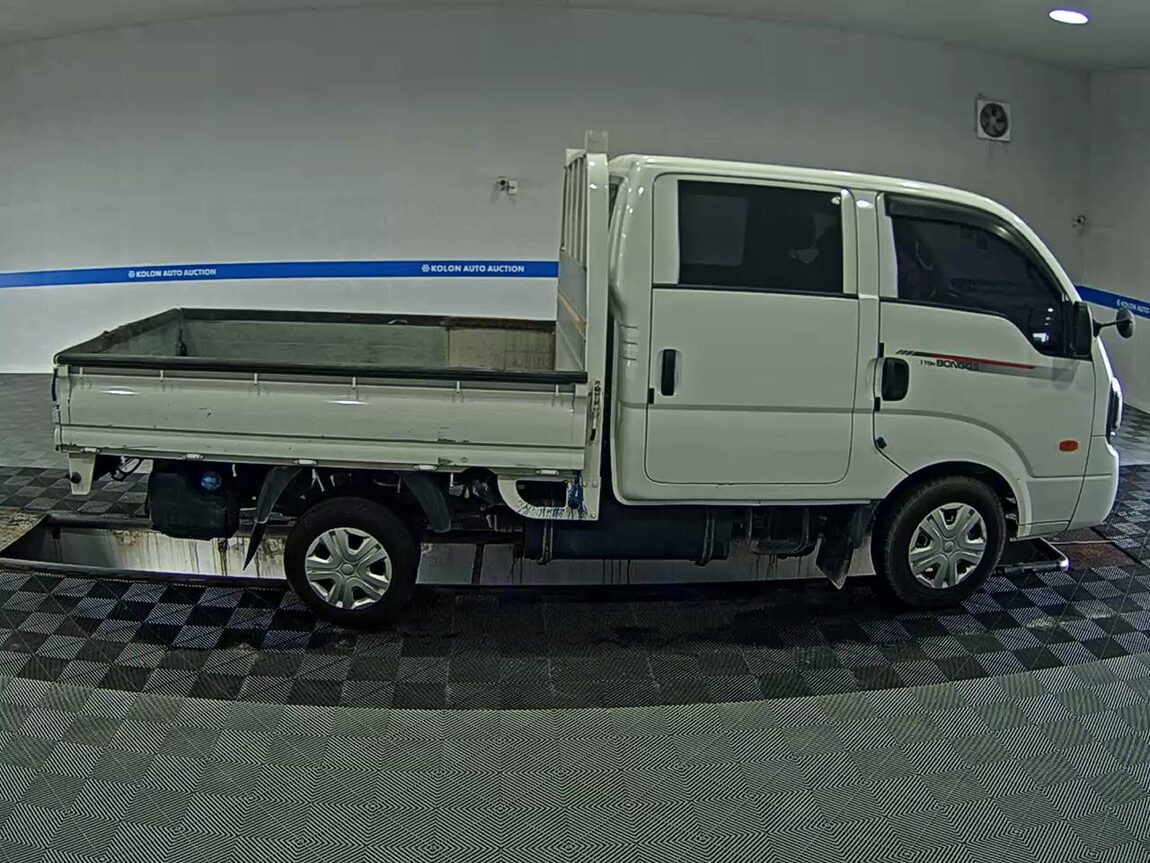 KIA THE NEW BONGO III CARGO 1 TON DOUBLE CAB EXTRA LONG WHEELBASE L 2020 - zdjęcie 4