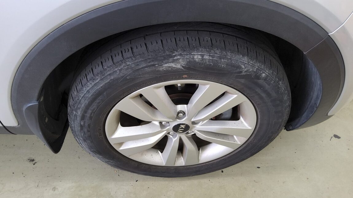 KIA ALL NEW SORENTO R2.2 4WD PRESTIGE 2015 - zdjęcie 25