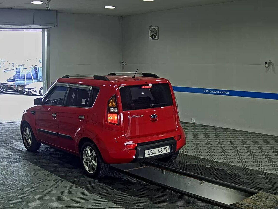 KIA SOUL 1.6 CVVT 2U LUXURY MODEL 2010 - zdjęcie 6