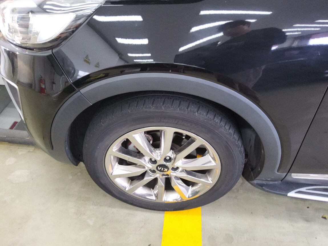 KIA ALL NEW SORENTO R2.0 2WD NOBLESSE SPECIAL 2015 - zdjęcie 22