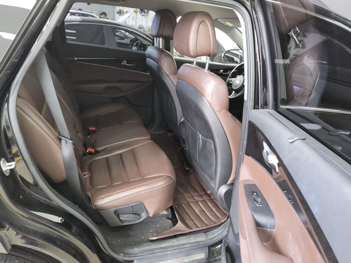 KIA ALL NEW SORENTO R2.0 2WD NOBLESSE SPECIAL 2015 - zdjęcie 13