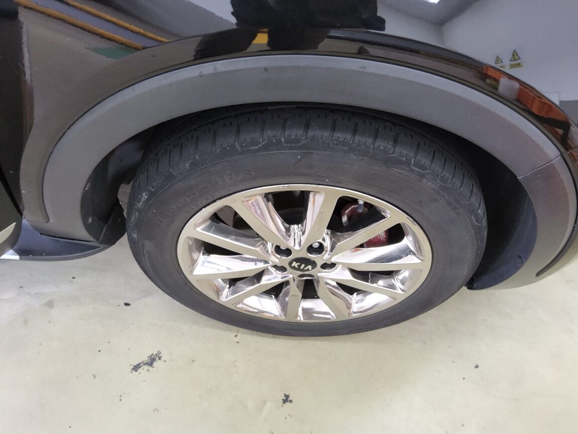 KIA ALL NEW SORENTO R2.0 2WD NOBLESSE SPECIAL 2015 - zdjęcie 24