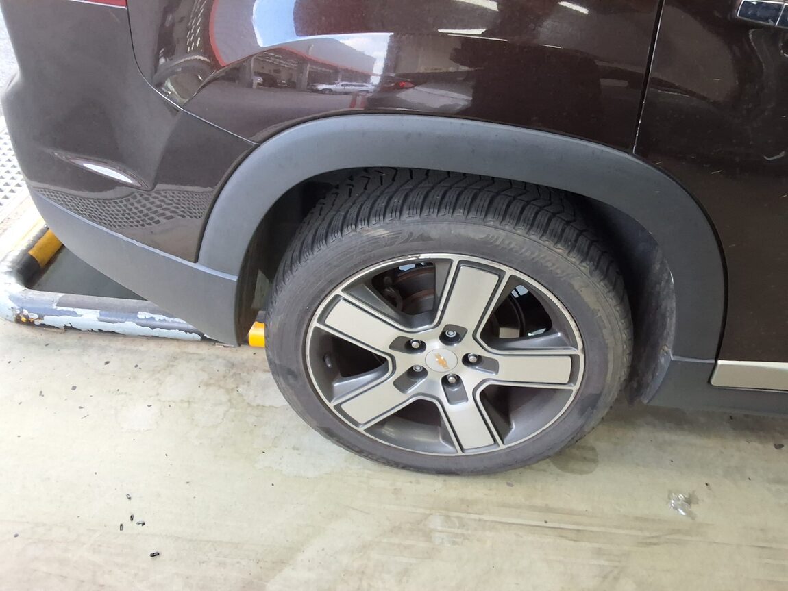 CHEVROLET (DAEWOO) ORLANDO 2.0 LPGi PLATINUM PACKAGE 2015 - zdjęcie 22