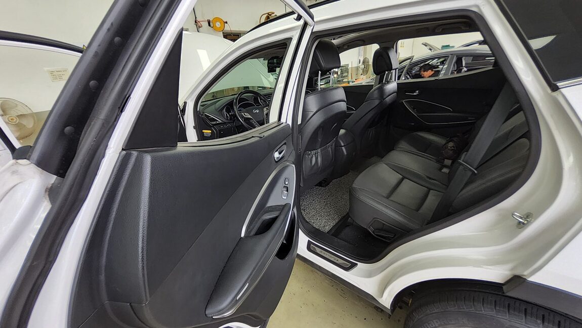 HYUNDAI SANTA FE (DM) DIESEL R2.2 2WD PREMIUM 2015 - zdjęcie 12