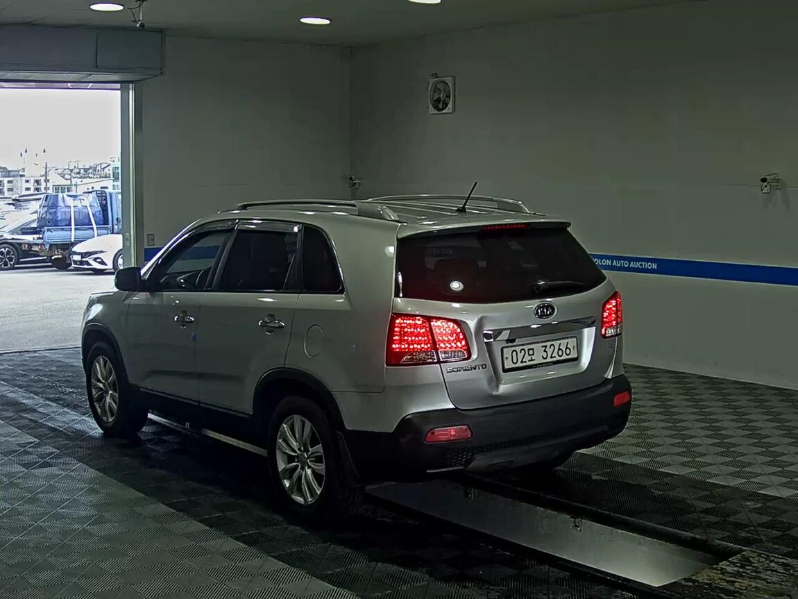 KIA SORENTO R DIESEL 2.2 4WD TLX PREMIUM 2010 - zdjęcie 6