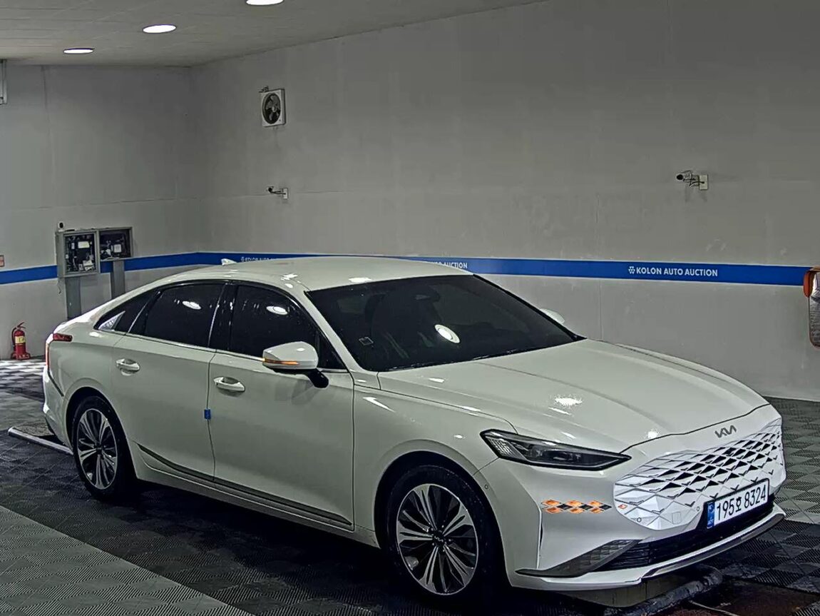 KIA K8 HYBRID HEV NOBLESSE 2023 - zdjęcie 3