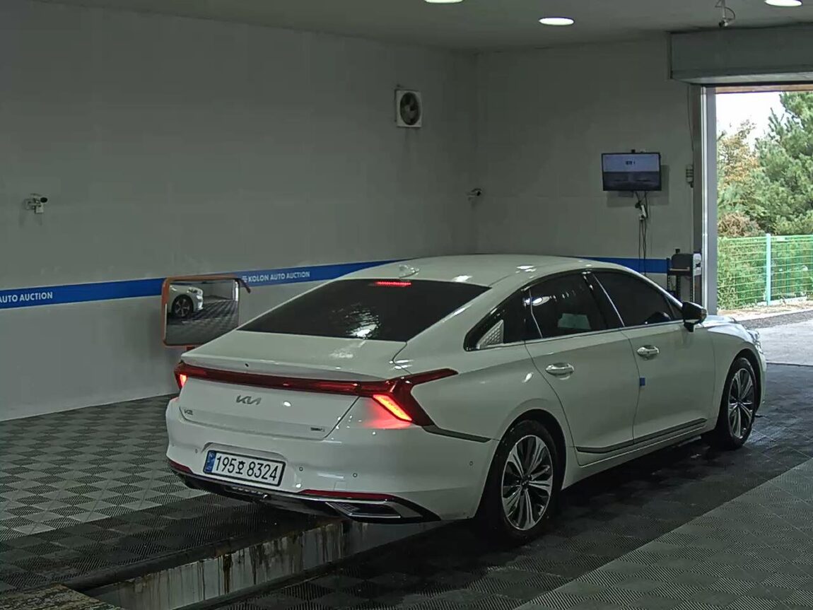 KIA K8 HYBRID HEV NOBLESSE 2023 - zdjęcie 5