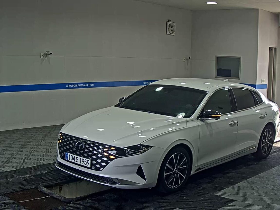 HYUNDAI THE NEW GRANDEUR IG GASOLINE 2.5 LE BLANC 2022 - zdjęcie 2