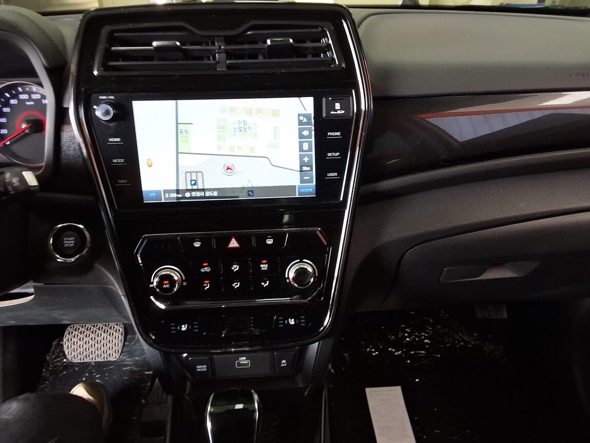 KG MOBILITY (SSANGYONG) VERY NEW TIVOLI 1.5 GASOLINE 2WD V3 2022 - zdjęcie 23