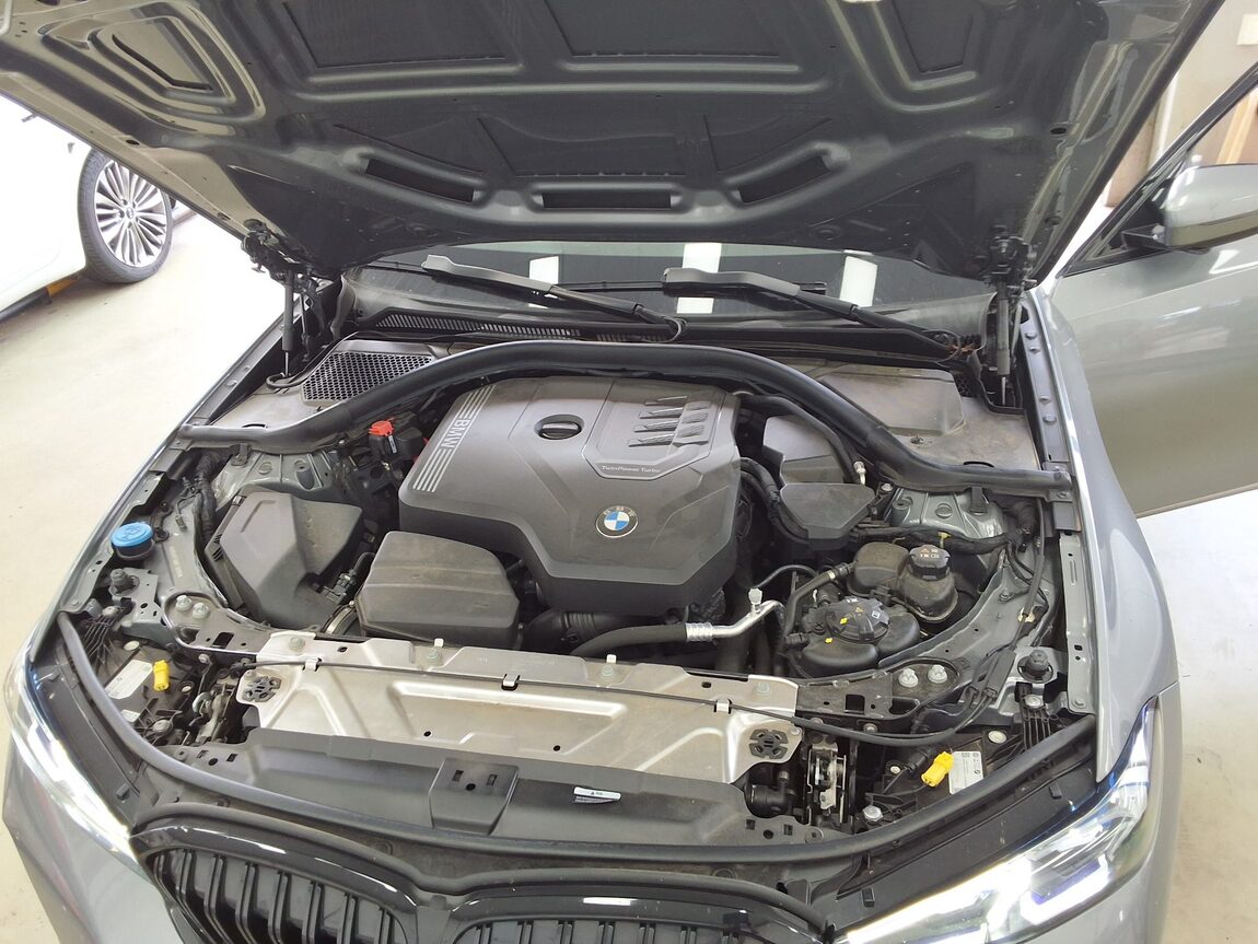 BMW 3 SERIES (7TH GEN) 320i M SPORT PACK 2024 - zdjęcie 21