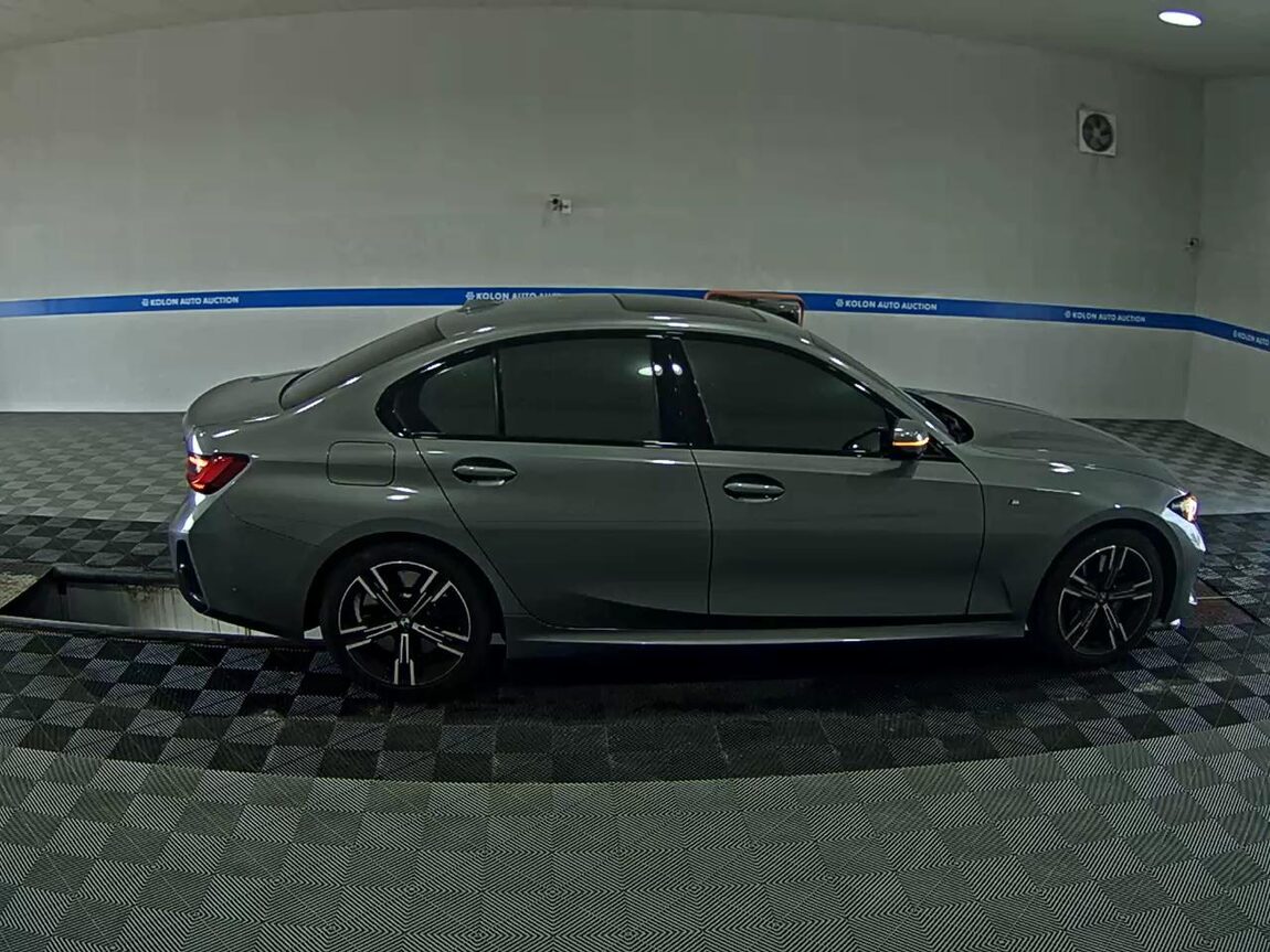 BMW 3 SERIES (7TH GEN) 320i M SPORT PACK 2024 - zdjęcie 4