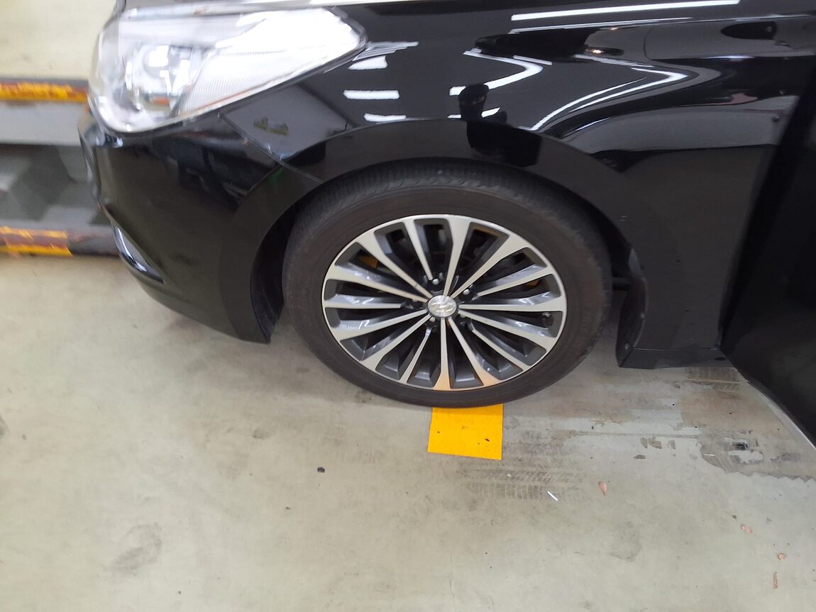 HYUNDAI GRANDEUR HG HG 300 PREMIUM 2014 - zdjęcie 21