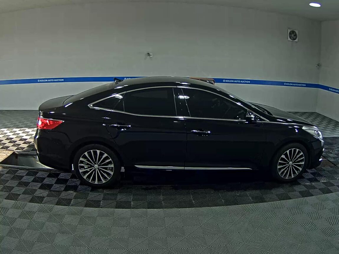 HYUNDAI GRANDEUR HG HG 300 PREMIUM 2014 - zdjęcie 4