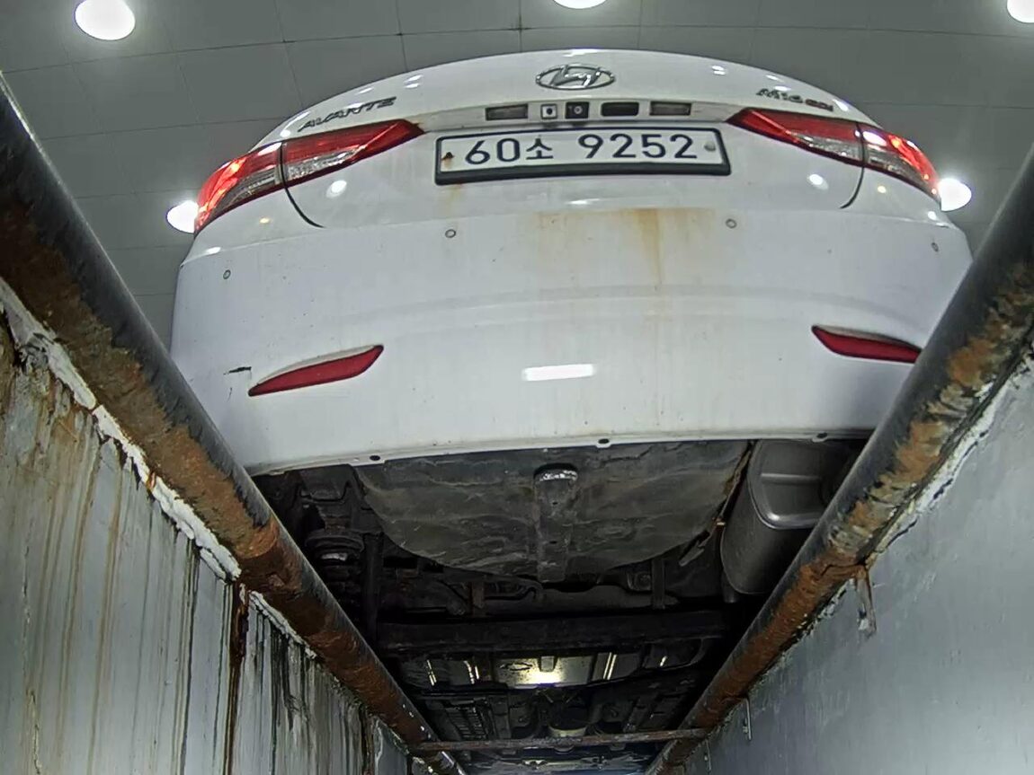 HYUNDAI AVANTE MD M16 GDi PREMIER 2012 - zdjęcie 8