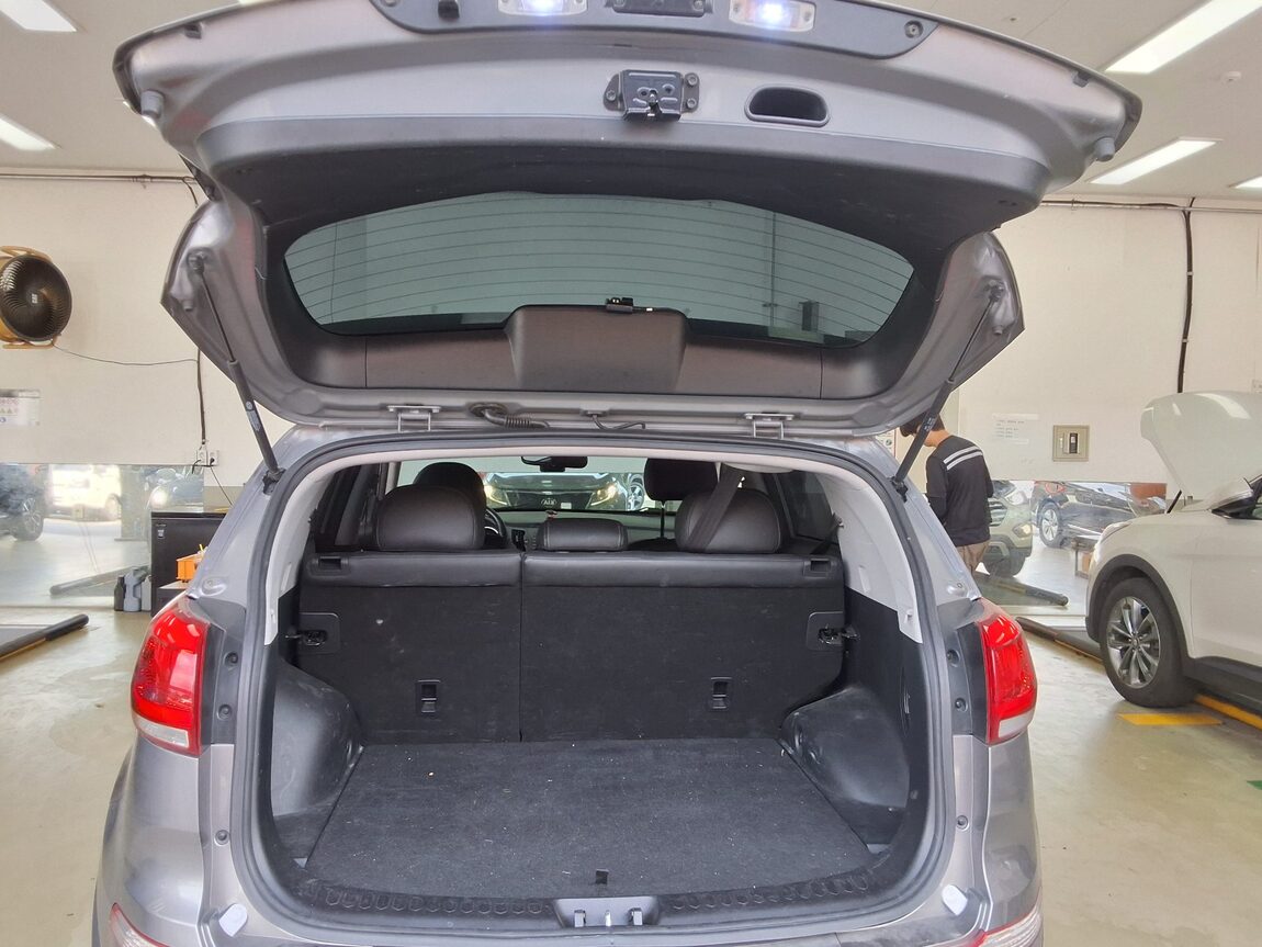 KIA THE NEW SPORTAGE R DIESEL R2.0 2WD PRESTIGE 2014 - zdjęcie 15