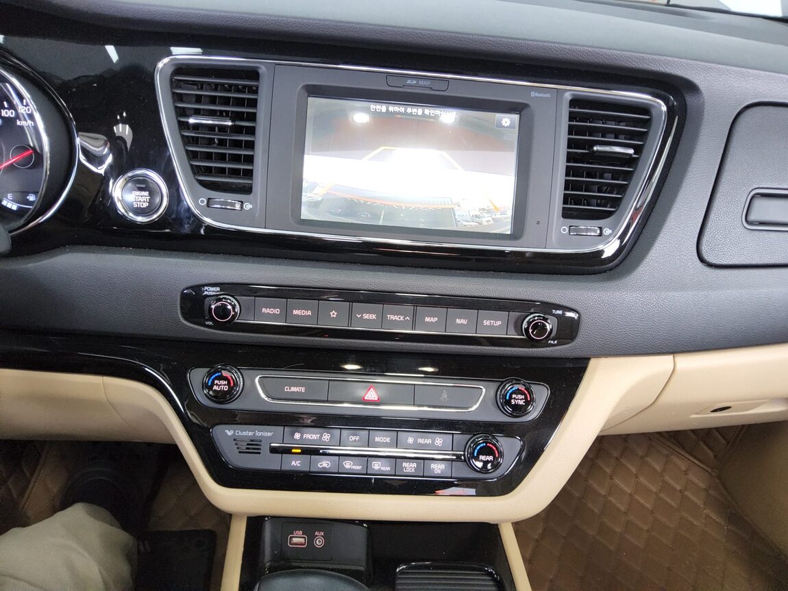 KIA ALL NEW CARNIVAL 9-SEATER DIESEL NOBLESSE 2018 - zdjęcie 18