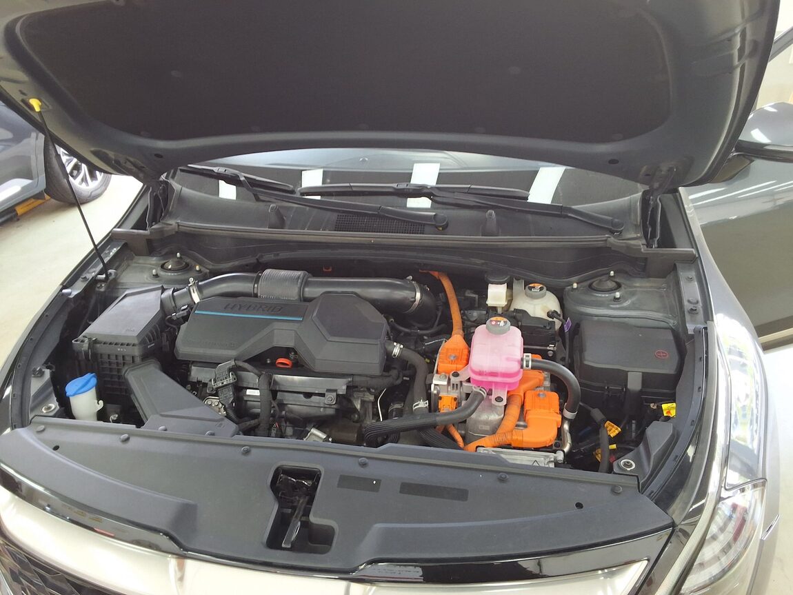 KIA THE ALL NEW SPORTAGE HYBRID 1.6 HEV SIGNATURE 2022 - zdjęcie 20