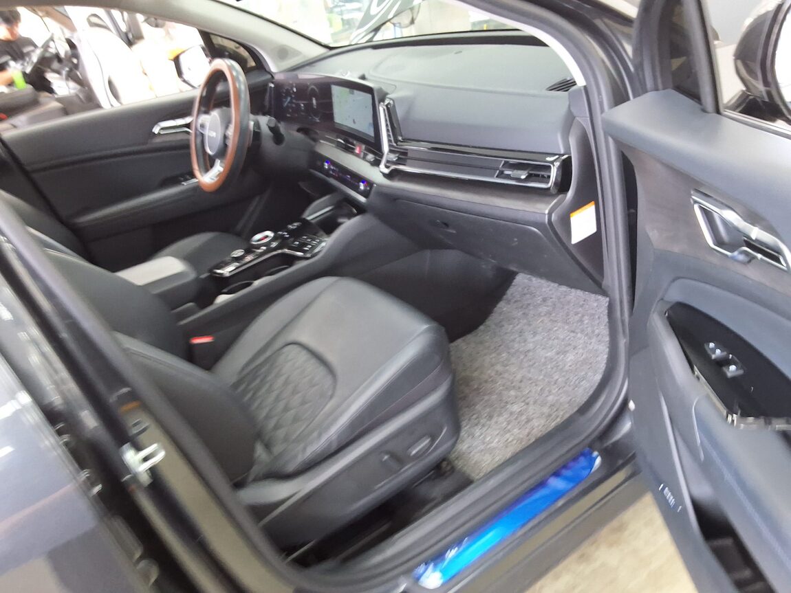 KIA THE ALL NEW SPORTAGE HYBRID 1.6 HEV SIGNATURE 2022 - zdjęcie 14