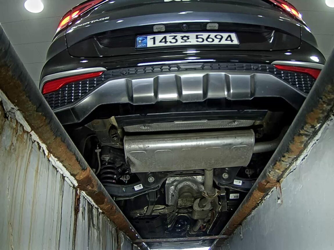 KIA THE ALL NEW SPORTAGE HYBRID 1.6 HEV SIGNATURE 2022 - zdjęcie 8