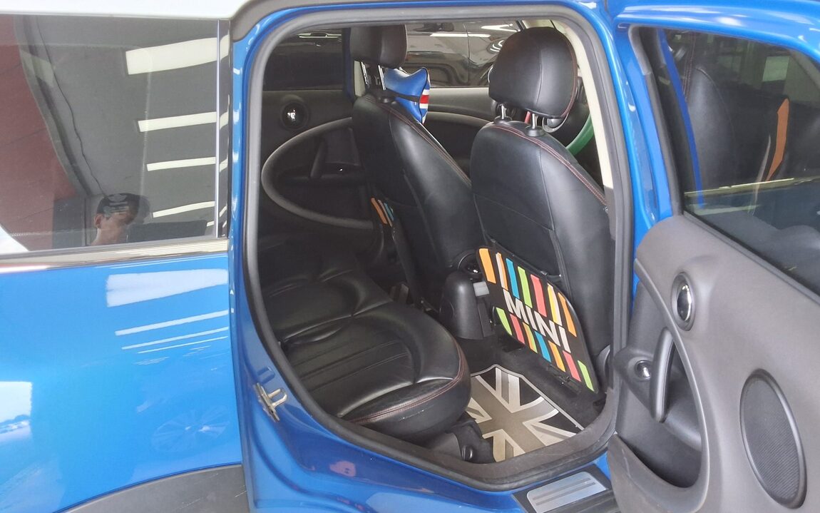 MINI COUNTRYMAN 1.6 2011 - zdjęcie 13
