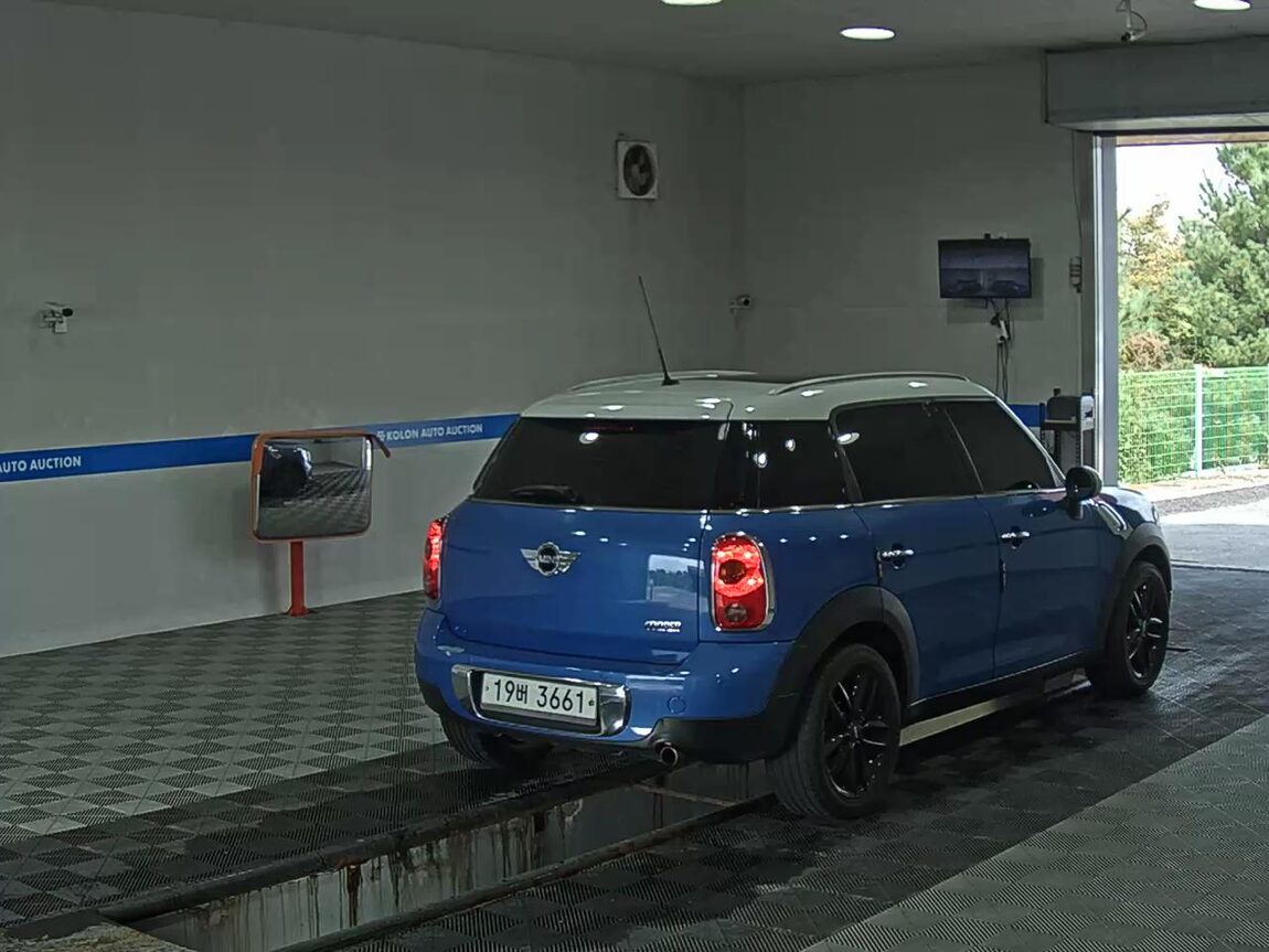 MINI COUNTRYMAN 1.6 2011 - zdjęcie 5