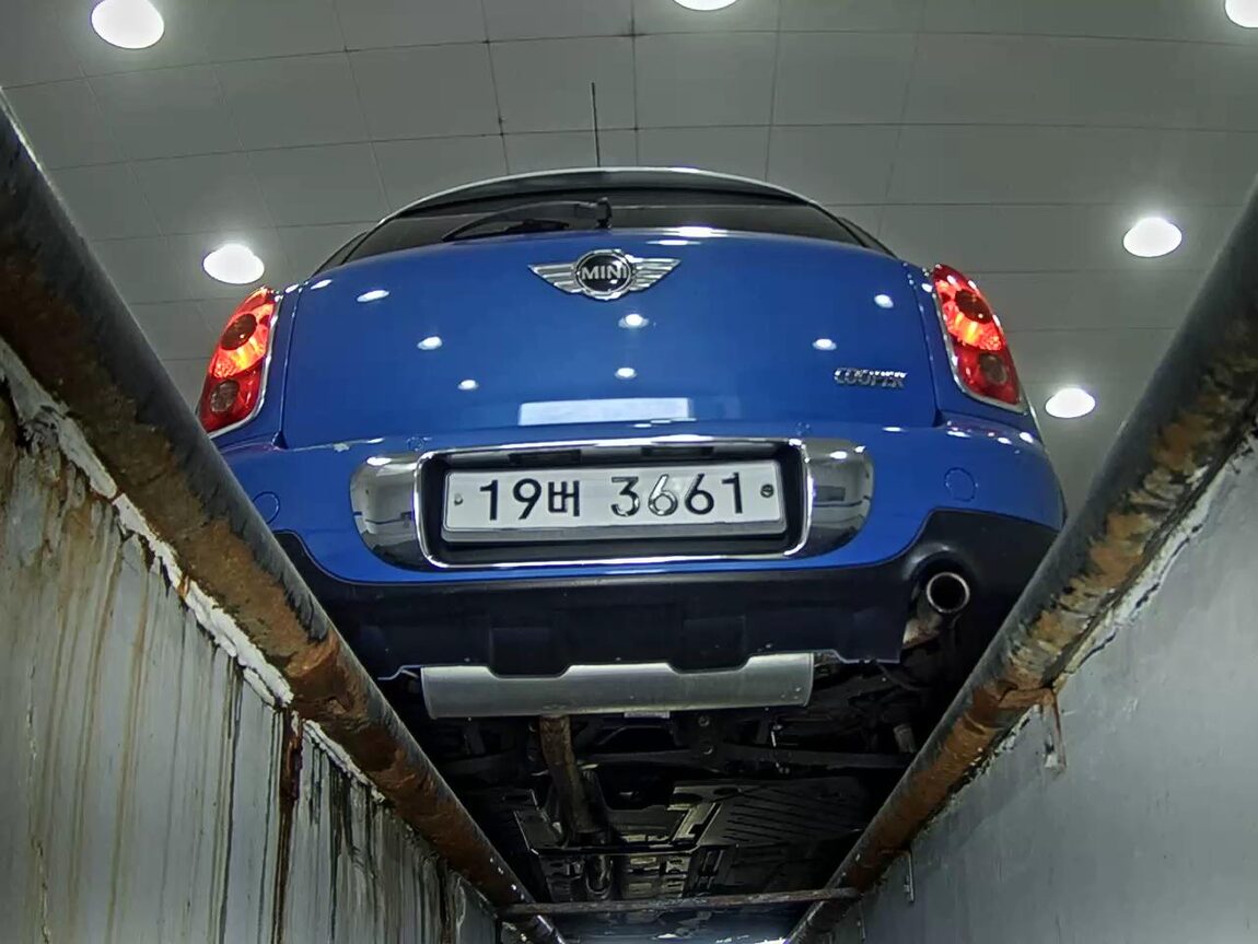 MINI COUNTRYMAN 1.6 2011 - zdjęcie 8