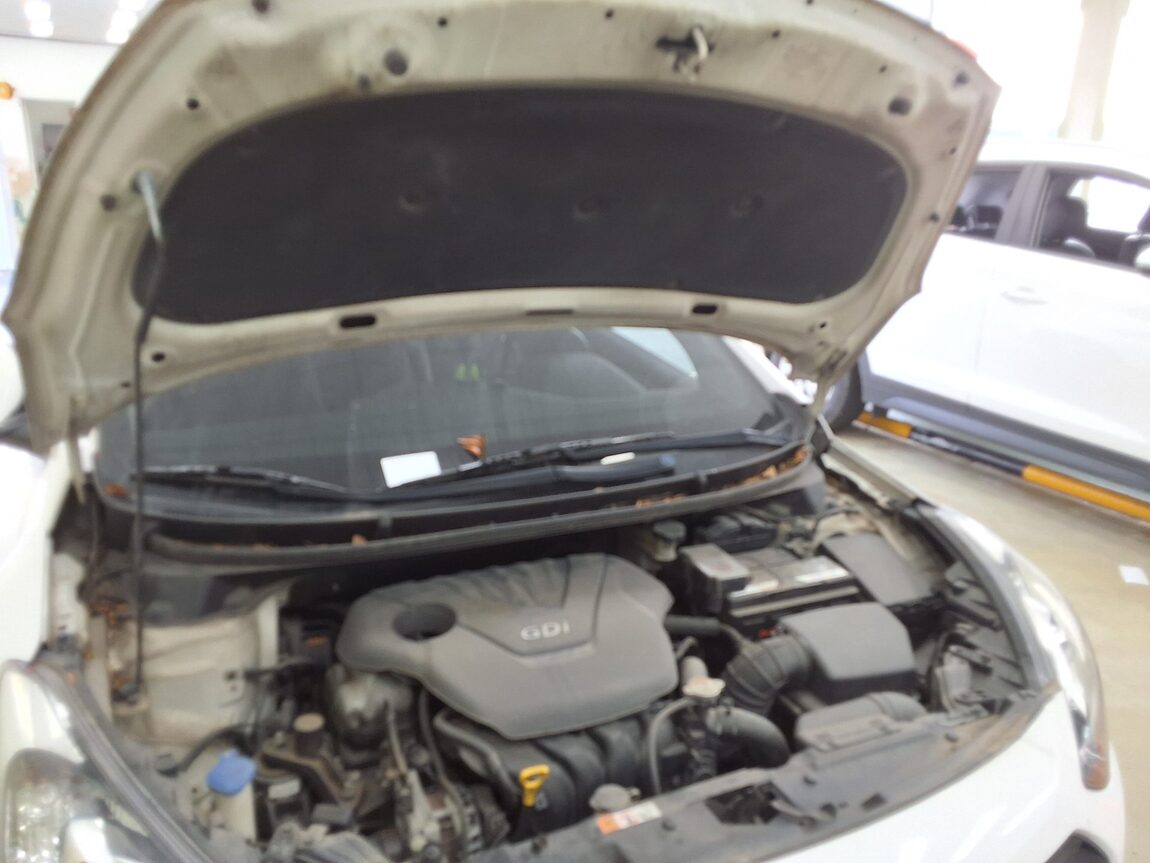 HYUNDAI NEW i30 1.6 GDi EXTREME 2012 - zdjęcie 18