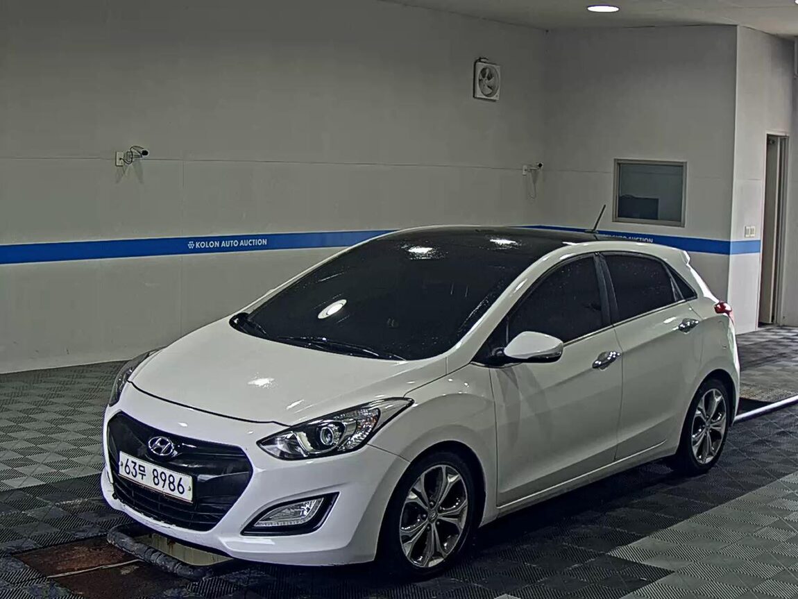HYUNDAI NEW i30 1.6 GDi EXTREME 2012 - zdjęcie 2