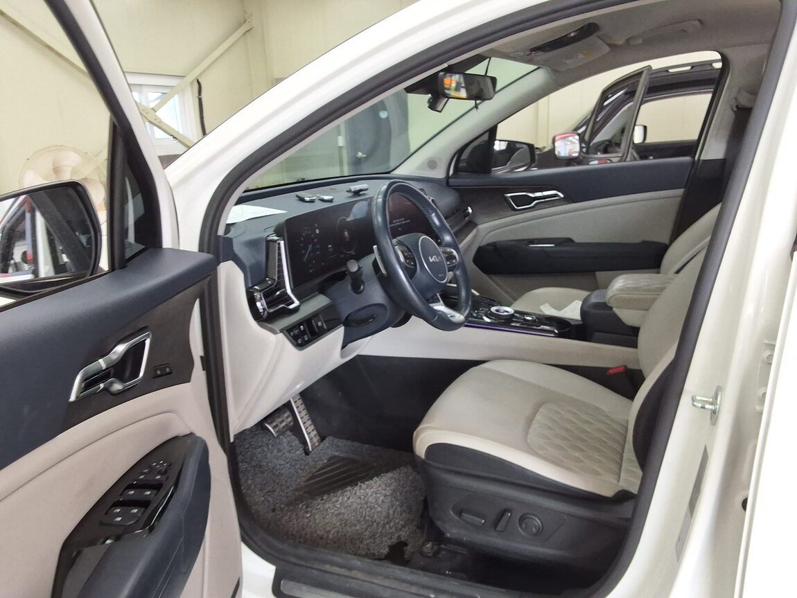 KIA THE ALL NEW SPORTAGE HYBRID 1.6 HEV 4WD SIGNATURE GRAVITY 2022 - zdjęcie 11