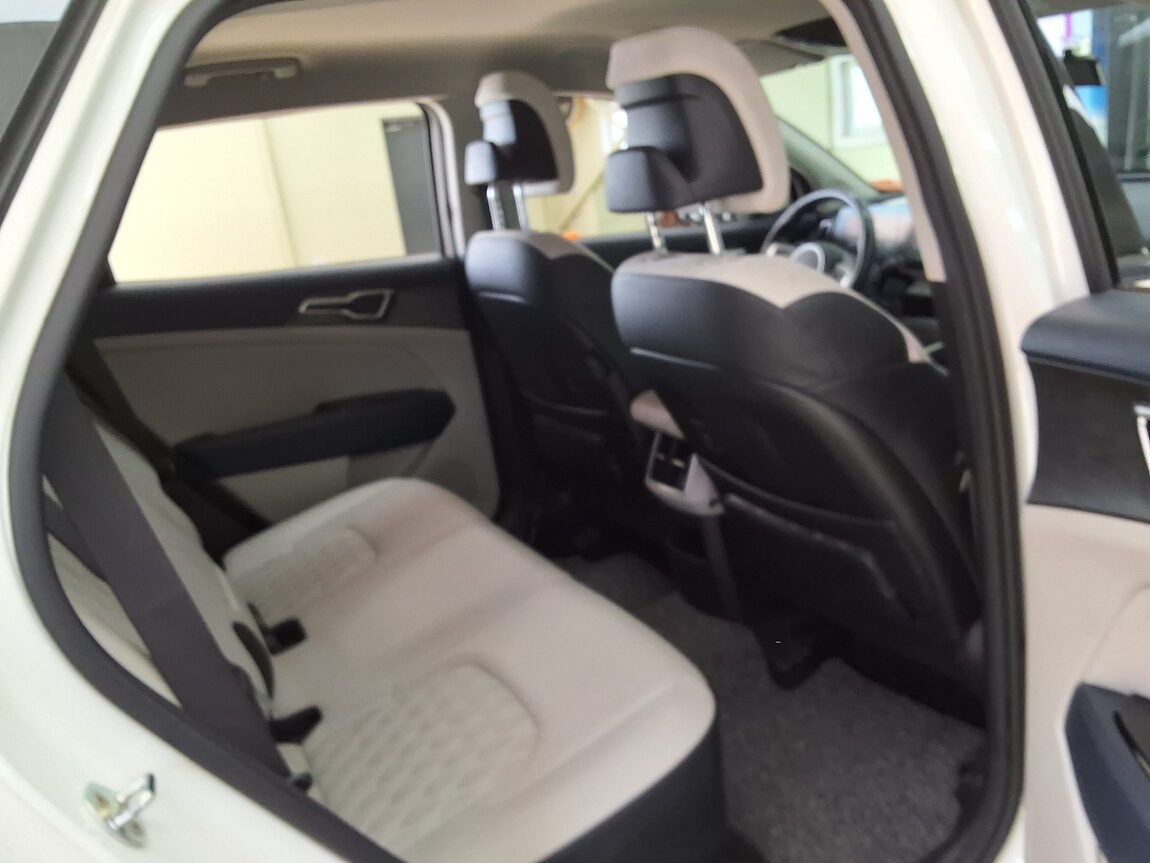 KIA THE ALL NEW SPORTAGE HYBRID 1.6 HEV 4WD SIGNATURE GRAVITY 2022 - zdjęcie 14
