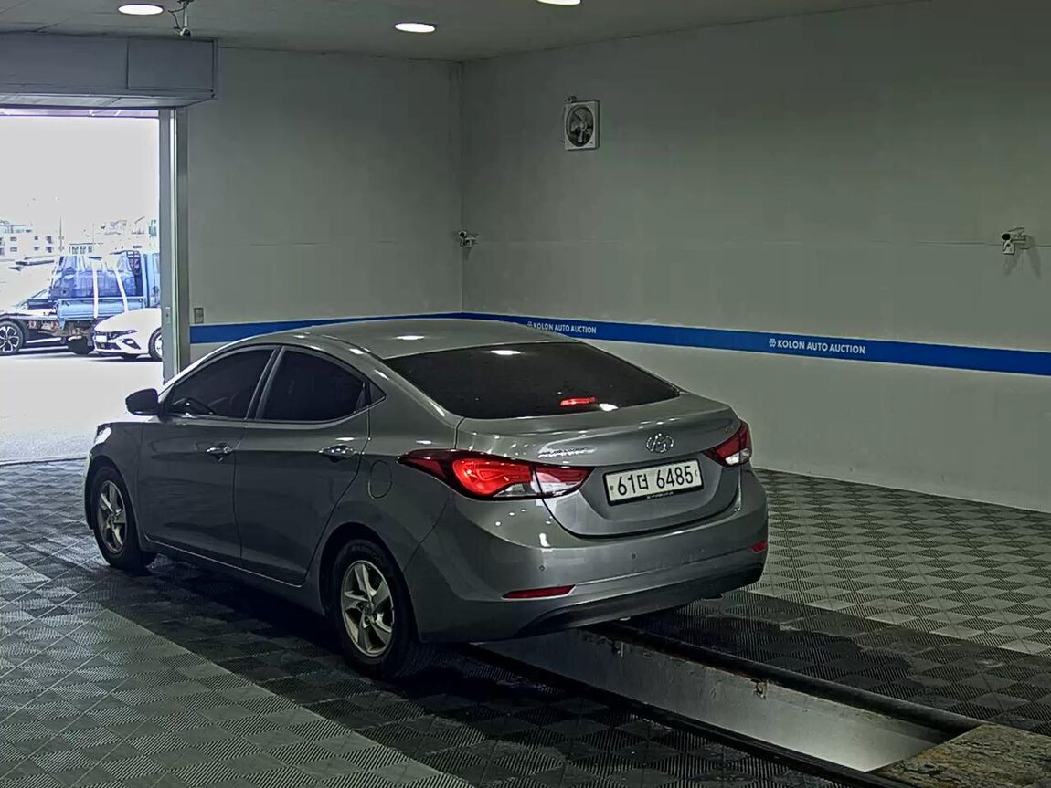 HYUNDAI THE NEW AVANTE MD 1.6 GDi SMART 2014 - zdjęcie 6