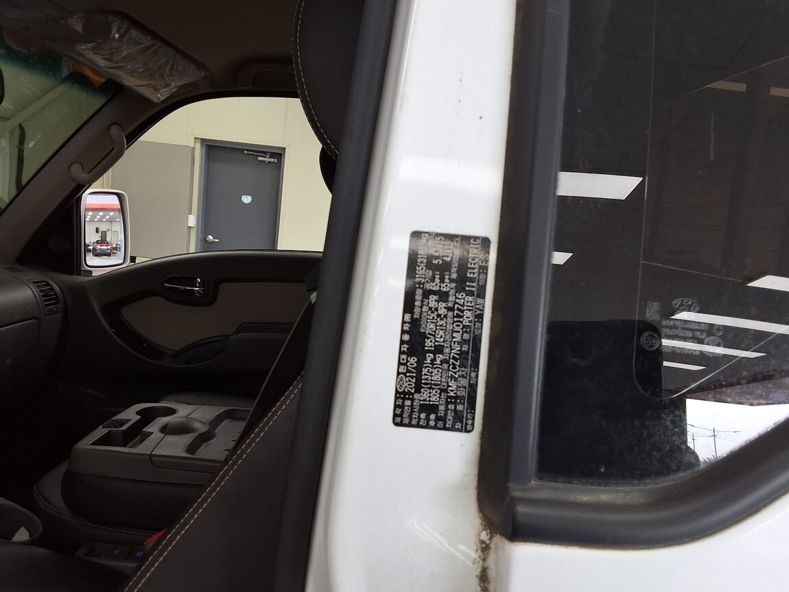 HYUNDAI PORTER II ELECTRIC CARGO PREMIUM SPECIAL 2021 - zdjęcie 14