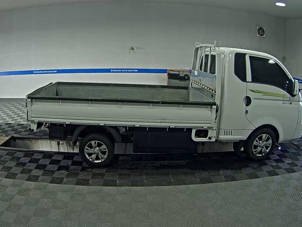 HYUNDAI PORTER II ELECTRIC CARGO PREMIUM SPECIAL 2021 - zdjęcie 4