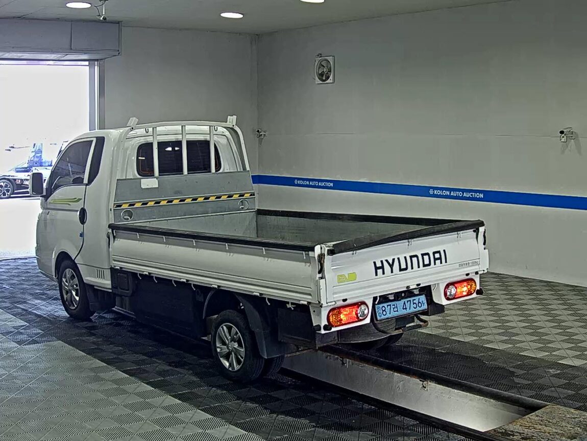 HYUNDAI PORTER II ELECTRIC CARGO PREMIUM SPECIAL 2021 - zdjęcie 6