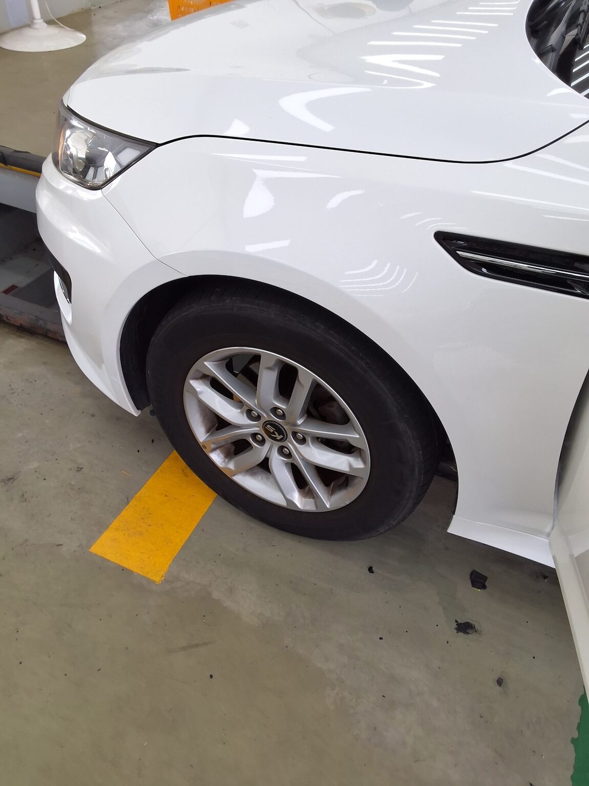 KIA K5 LPI RENTAL CAR LUXURY 2013 - zdjęcie 20