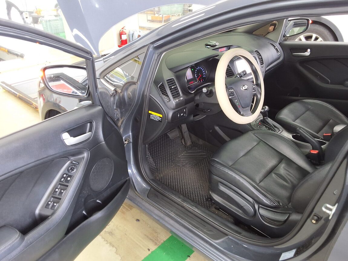 KIA K3 1.6 GDI TRENDY 2014 - zdjęcie 10
